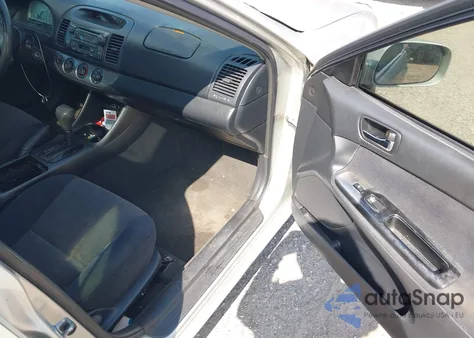 2003 Toyota Camry Se из США, поврежденный, VIN 4T1BE32K63U752904